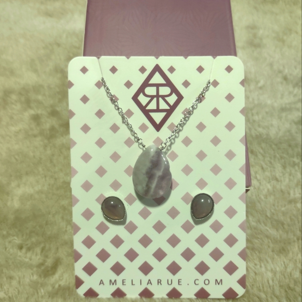 Amethyst necklace and earrings